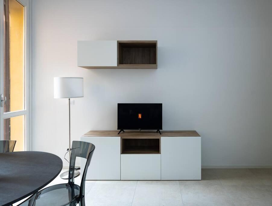 בולוניה Apartment Isaia - 10 Minutes From Piazza Maggiore מראה חיצוני תמונה